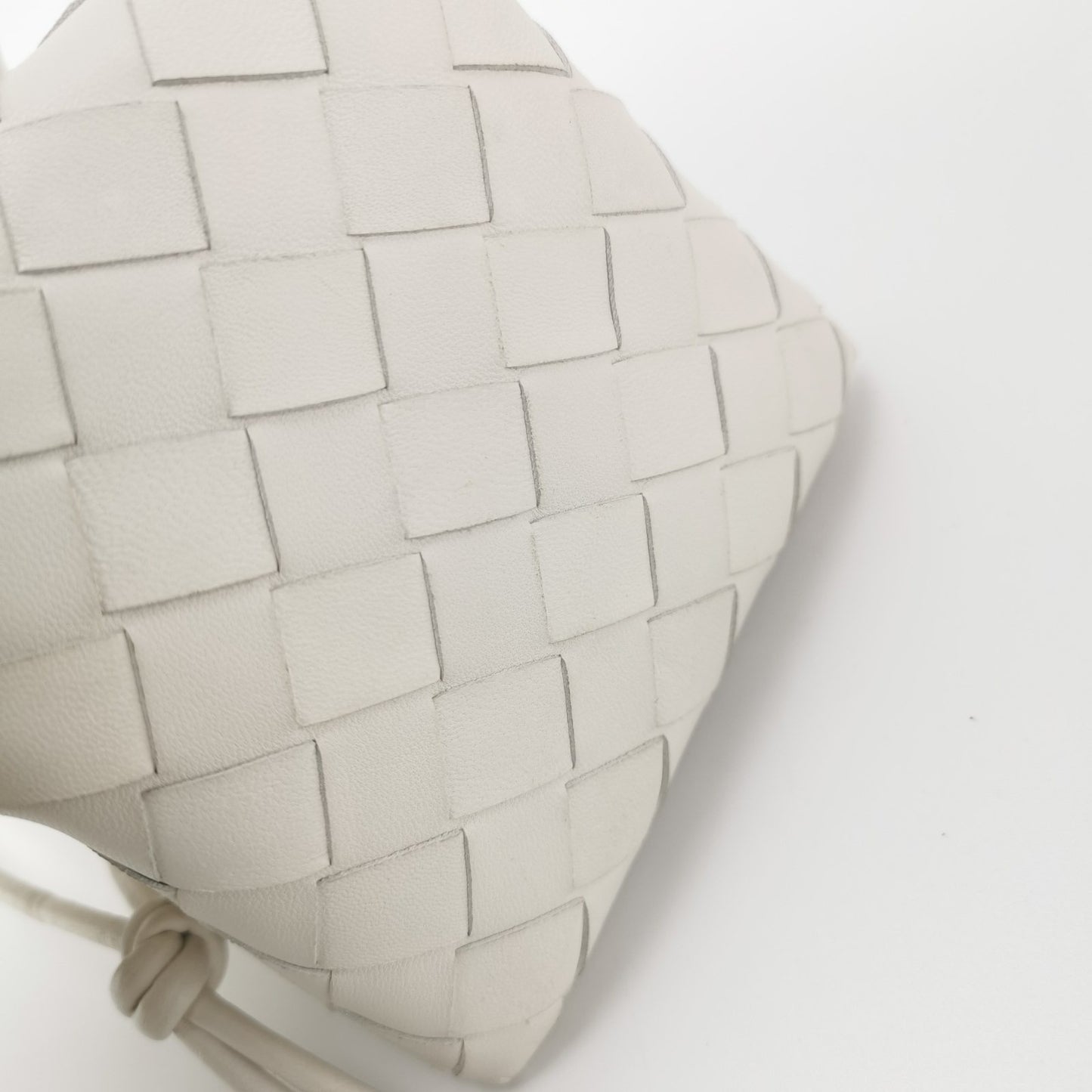 Bottega Veneta White Intrecciato The Mini Knot Shoulder Bag