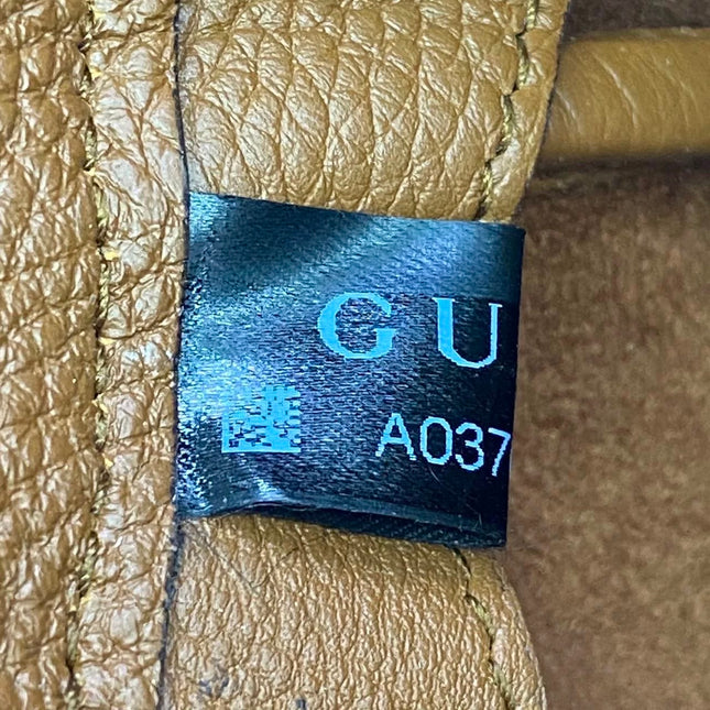 Sac porté épaule large Gucci Jackie 1961 camel avec bandoulière