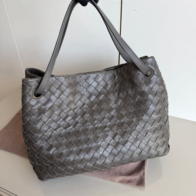 Bottega Veneta NEW Garda Tote Leather Interior Intrecciato Chocolate Brown Medium 24cm