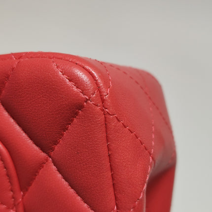 Chanel Classic Flap Mini 2019 Red Lambskin Leather Gold Hardware