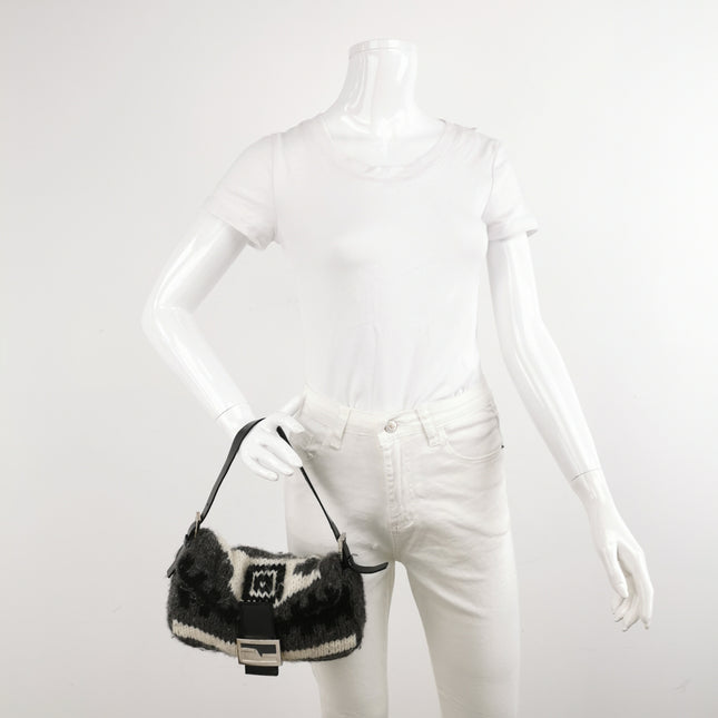 Fendi Baguette Bag Grey and White Wool Knit Shoulder Bag
