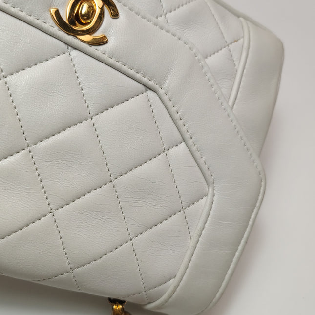 Chanel Diana CC Flap Bag Small Vintage White Lambskin Leather with 24k Gold HW, 1989-1991