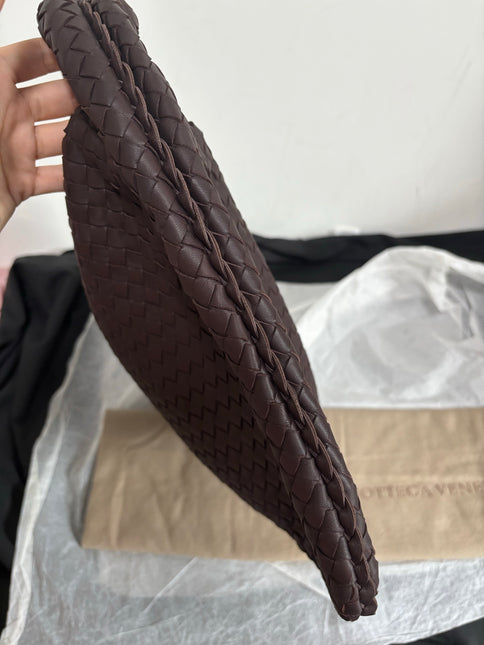 Bottega Veneta Intrecciato Hobo Bag Medium Brown Lambskin leather 40cm