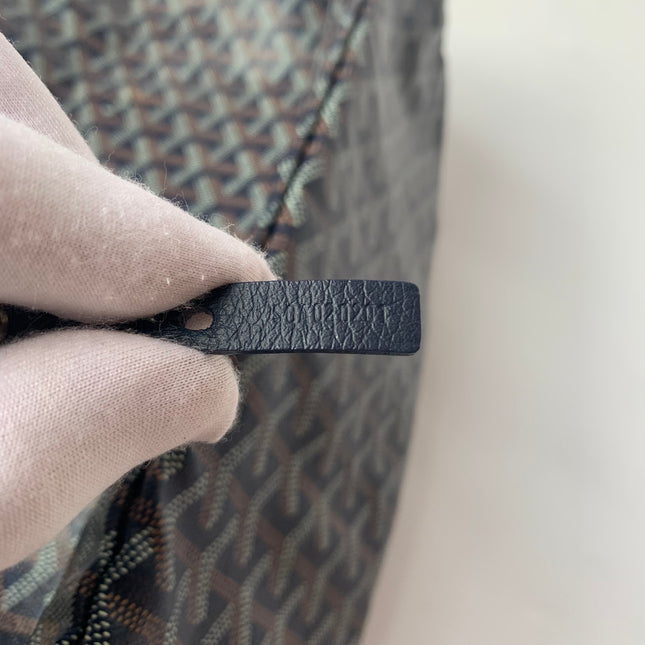 Sold Goyard Saint Louis Tote PM Medium Navy