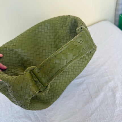 Bottega Veneta Shoulder Bag Avocado Green 38cm