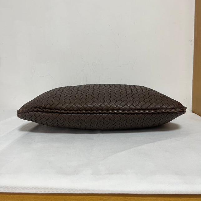 Bottega Veneta Veneta Hobo Intrecciato Chocolate Brown Medium Lambskin Leather 47cm