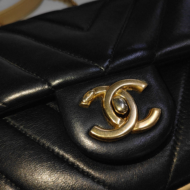 Chanel Small Bicolor Chevron Lambskin Single Flap Bag Black and Gold, 2014-15