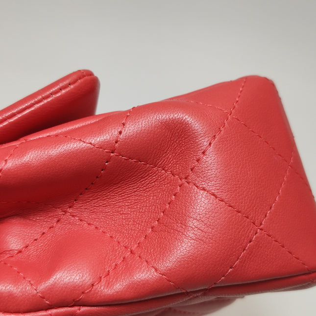 Chanel Classic Flap Mini 2019 Red Lambskin Leather Gold Hardware