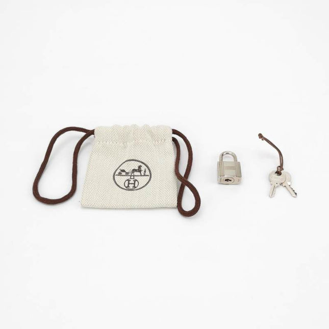 Sold Hermes Picotin 18 Clemence Taurillon Leather Green 2019