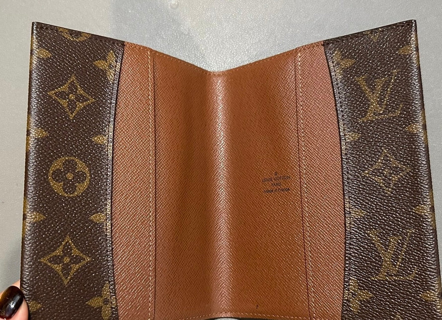 Louis Vuitton Agenda and Passport Cover Brown Monogram