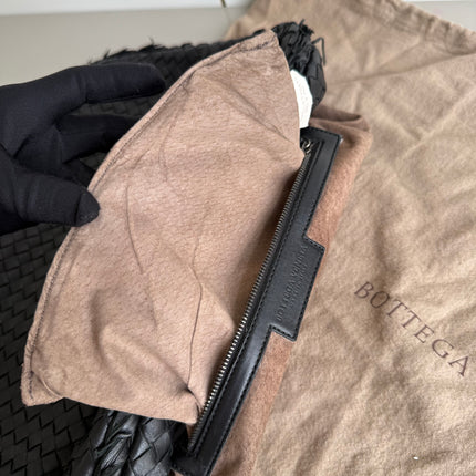 Bottega Veneta Intrecciato Hobo Bag Medium With Fringes Black Lambskin leather 40cm