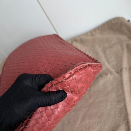 Bottega Veneta Veneta Hobo Medium Brick Red Intrecciato Leather Bag 47cm