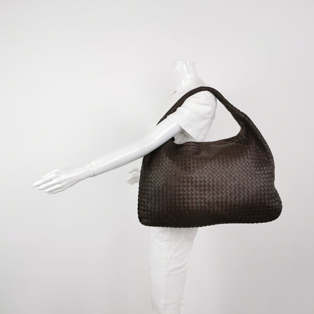Bottega Veneta Veneta Hobo Maxi Dark Brown Lambskin Leather 52cm