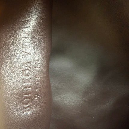 Bottega Veneta Hop Large Leather Fondant Chocolate Brown Hobo Bag