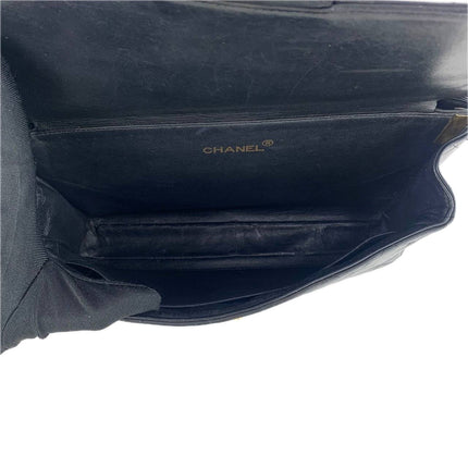 Sac à main Chanel Jumbo Double Sided Classic Flap en cuir d'agneau noir avec garnitures en or 24 carats