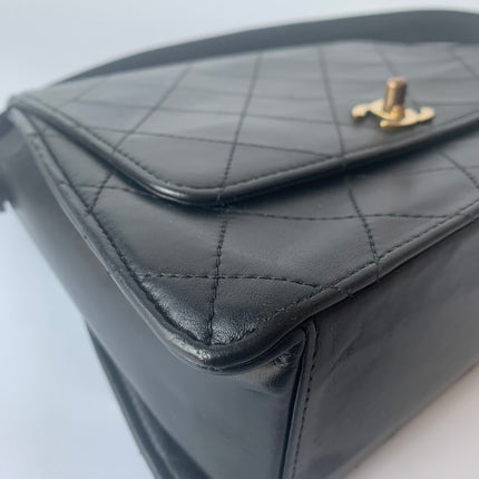 Chanel Vintage Kelly Style Black Leather Shoulder Bag Diamond Stitch Medium