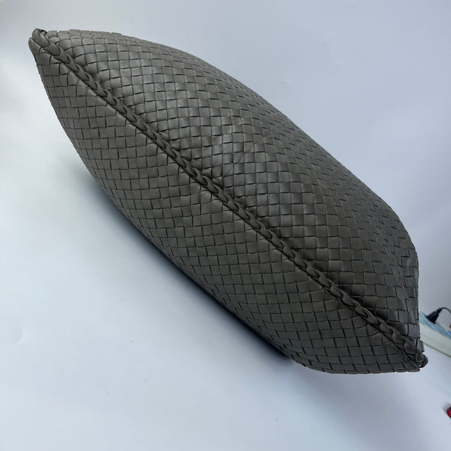 Bottega Veneta Hobo Bag Large Grey Lambskin leather 53cm