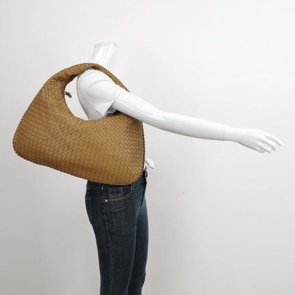 Sold Bottega Veneta Intrecciato Hobo Bag Medium Beige Lambskin leather