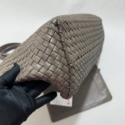Sold Bottega Veneta Cabat Large Intreccio Leather Tote Bag Grey 40-43cm