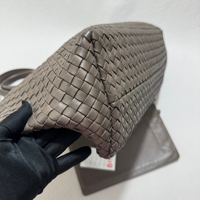 Sold Bottega Veneta Cabat Large Intreccio Leather Tote Bag Grey 40-43cm