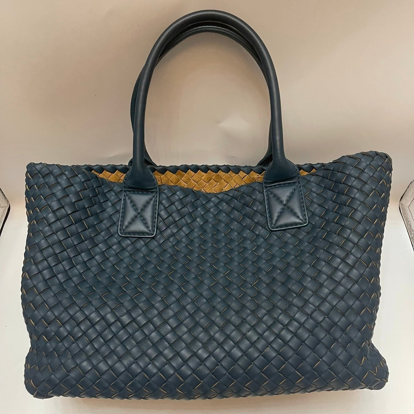 Bottega Veneta Cabat Tote Small/Medium Intreccio Blue Green Leather and Suede Lining 32cm