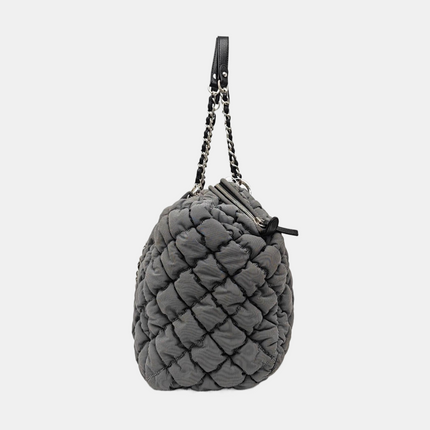 Sac à rabat matelassé à rayures Chanel Bubble Chain, cabas rouge/blanc