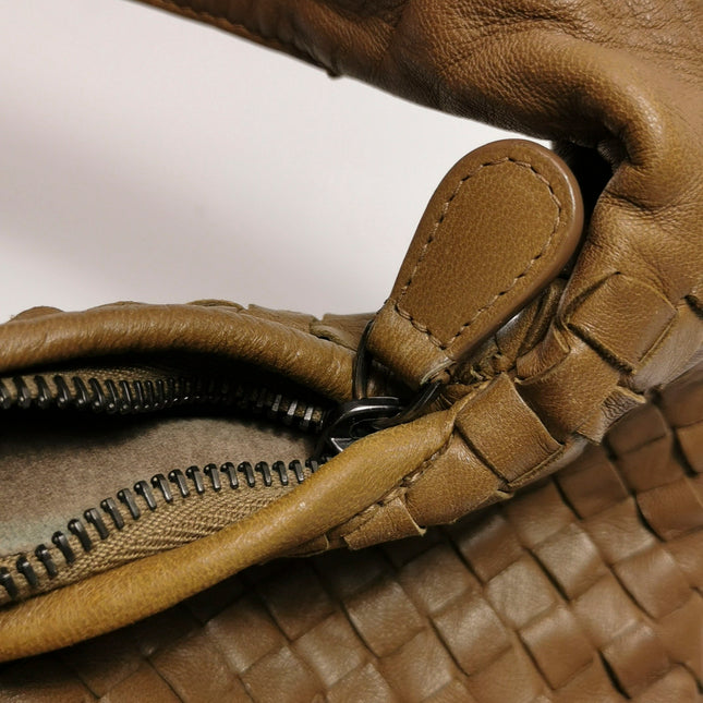 Bottega Veneta Veneta Hobo Maxi Milk Chocolate Brown Leather 52cm