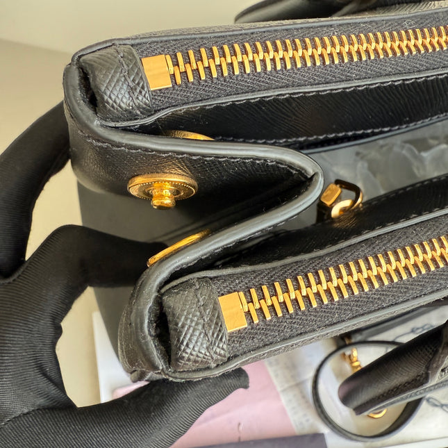 Prada Galleria Saffiano Leather Large Black with Strap