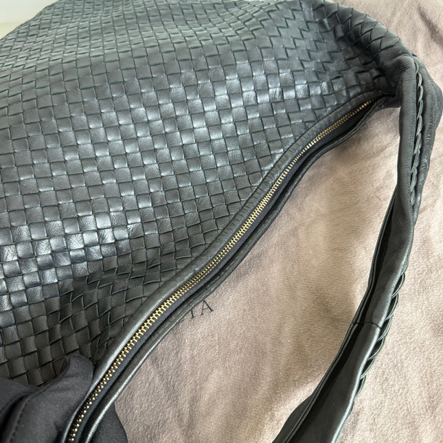 Bottega Veneta Veneta Hobo Maxi Black Leather 52cm