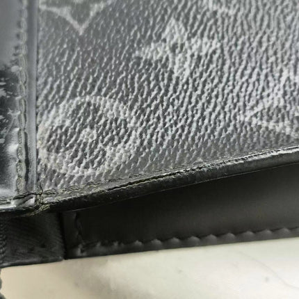 Louis Vuitton Voyage Clutch Black Monogram Men's