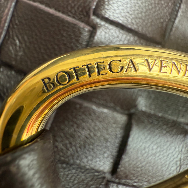 Bottega Veneta Small Andiamo Fondant Dark Chocolate Brown Intrecciato Handbag