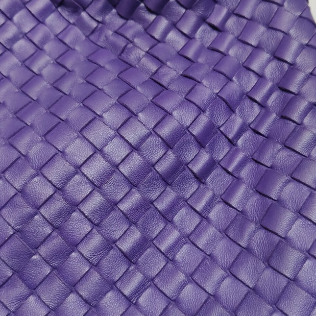 Sold Bottega Veneta Veneta Hobo Medium Purple Intrecciato Leather Bag