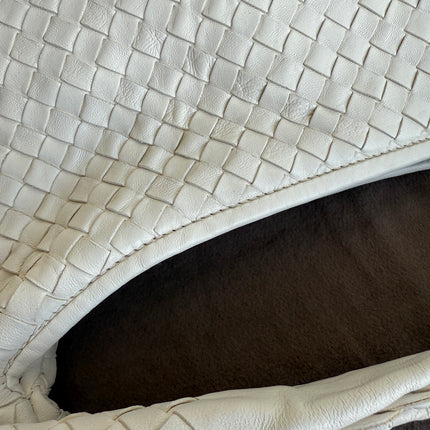 Bottega Veneta Veneta Hobo Intrecciato White Nappa Leather Medium 40cm