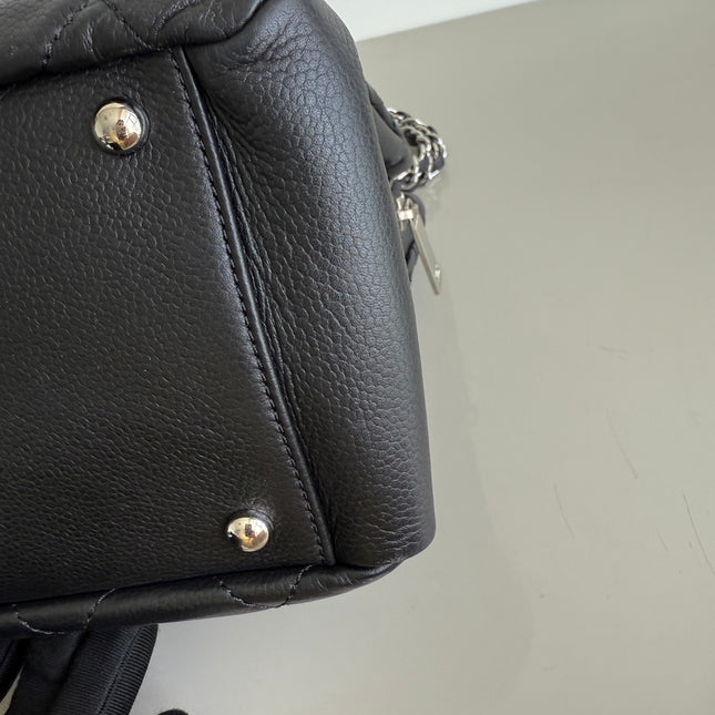 Chanel CC Logo Tote Black Soft Quilted Caviar Leather Silver Hardware 2011-2012