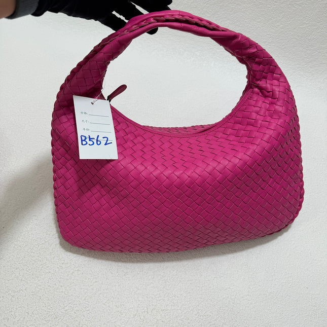 Bottega Veneta Veneta Hobo Medium Fuchsia Intrecciato Leather Bag 40cm
