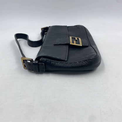 Fendi Baguette Selleria Calfskin Leather Sellier Stitching Redyed Black Shoulder Bag