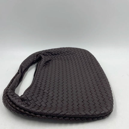 Sold Bottega Veneta Intrecciato Hobo Bag Medium Brown Lambskin leather 40cm Never Worn