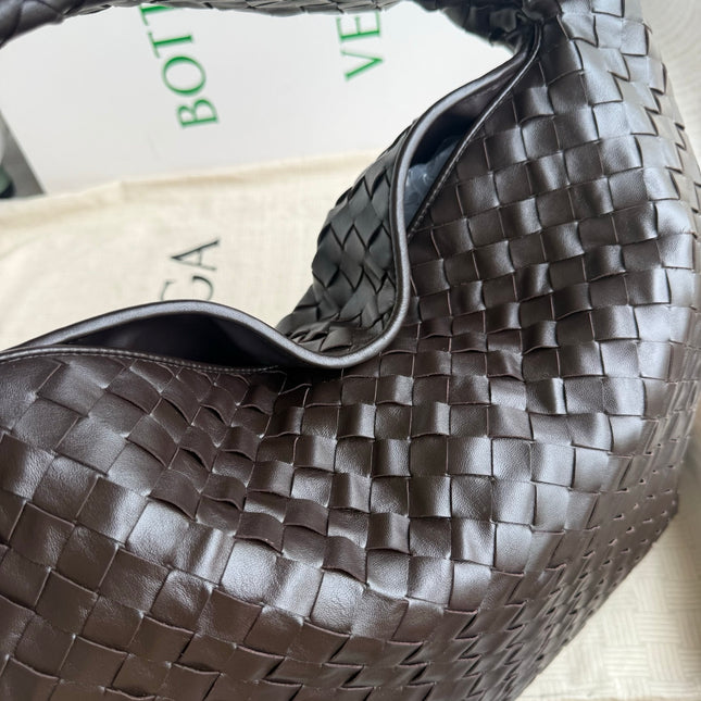 Bottega Veneta Hop Large Leather Fondant Chocolate Brown Hobo Bag