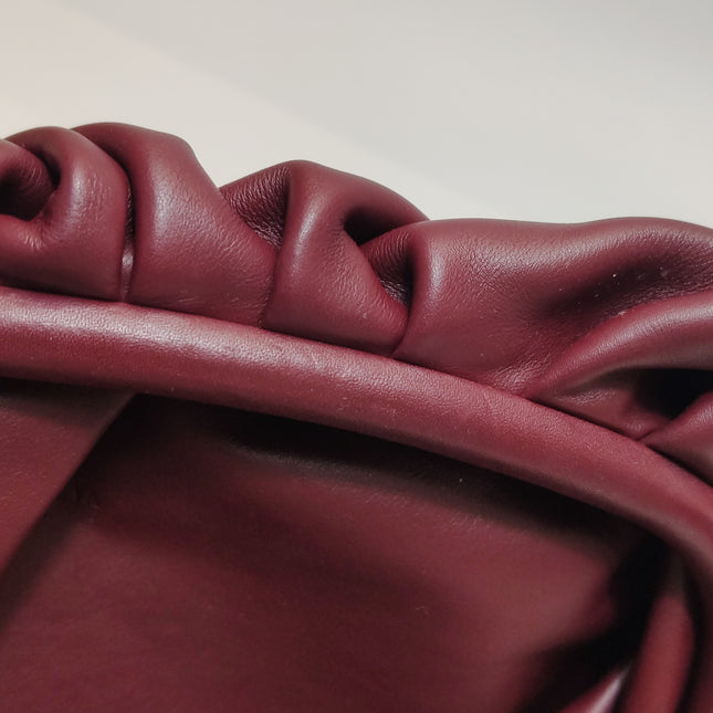 Bottega Veneta Pouch Calfskin Leather Burgundy Large