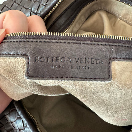 Bottega Veneta Intrecciato Hobo Bag Medium Dark Chocolate Brown Lambskin leather 47cm