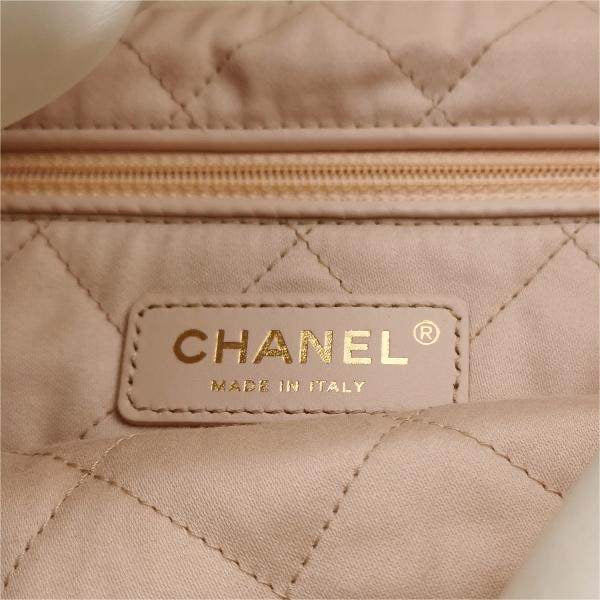 Sold Chanel 22 Hobo Bag Medium Shiny Calfskin Leather White with Gold-tone Hardware