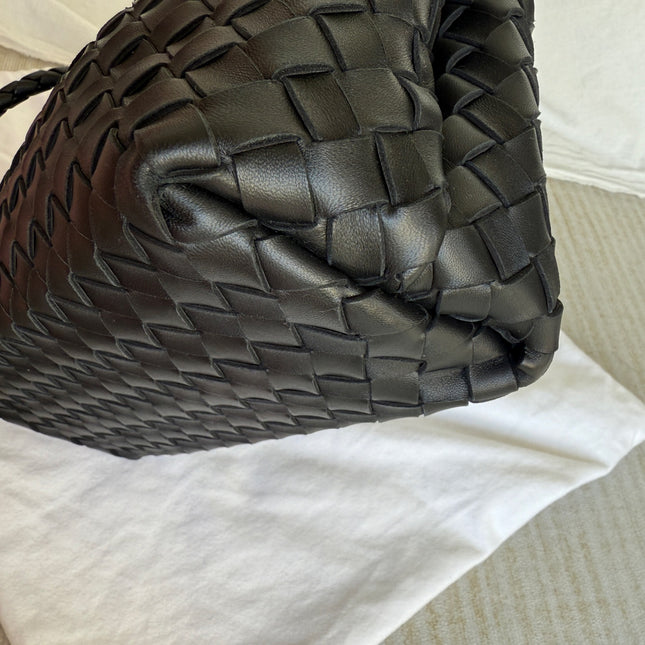 Bottega Veneta Andiamo Medium Black Intrecciato Leather Handbag