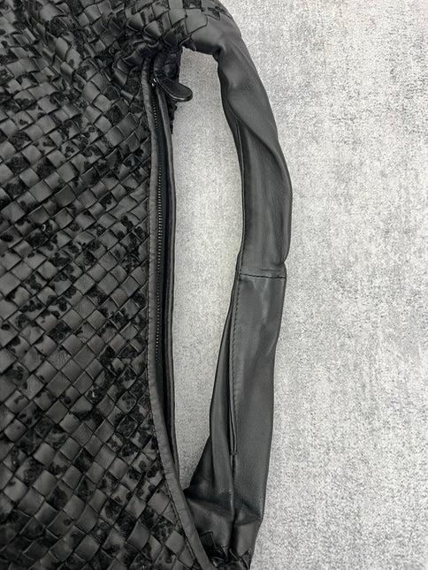 Bottega Veneta Veneta Hobo Maxi Black Leather and Velvet 52cm