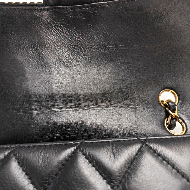Chanel Classic Flap Medium Happy Stitch Cuir de veau vieilli noir Finitions dorées, 2015-2016