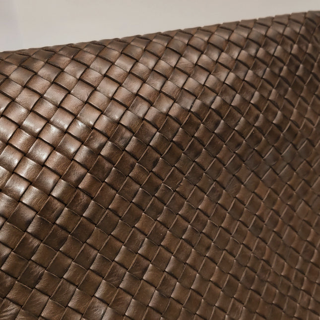 Bottega Veneta Cabat Tote Intreccio Leather Dark Chocolate Brown 44cm