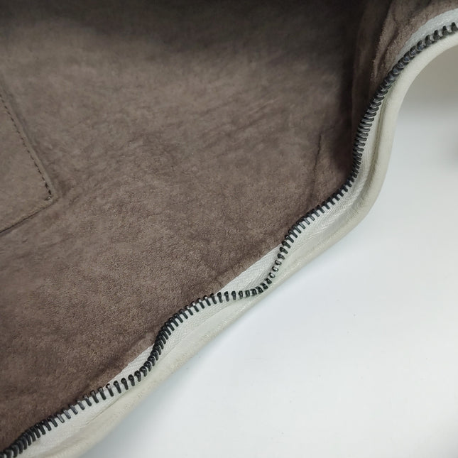 Bottega Veneta Hobo Bag Lambskin leather Milk White 48cm