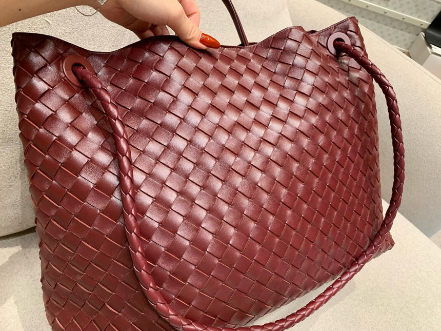 Bottega Veneta Andiamo Large Burgundy Handbag