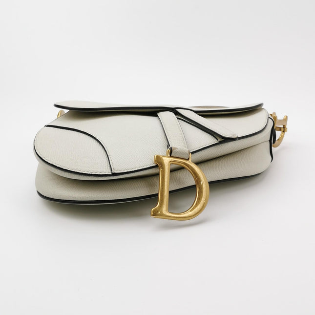 Dior Saddle Medium 2021 White Grained Leather Handbag