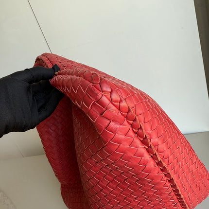 Bottega Veneta Veneta Hobo Maxi Dark Red Leather 51cm
