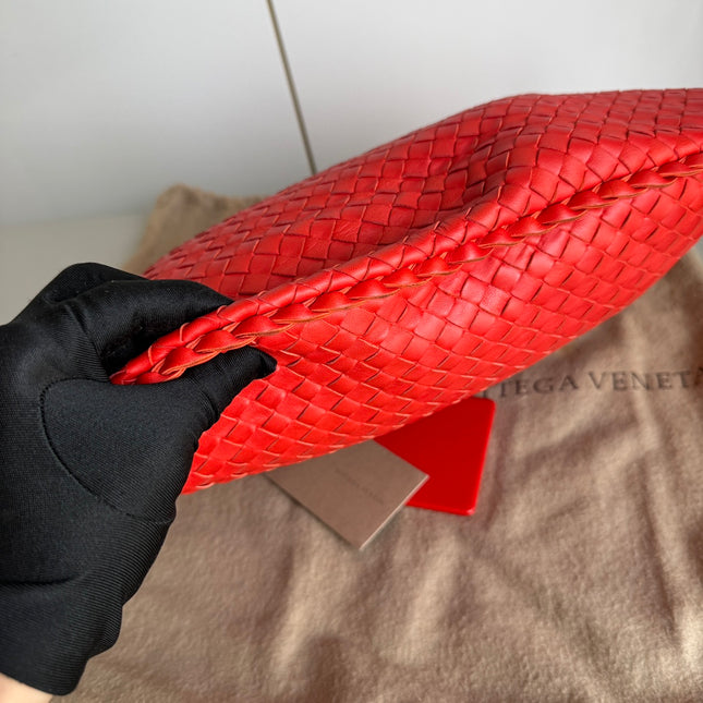 Bottega Veneta Hobo Bag leather Bright Red Medium 40cm